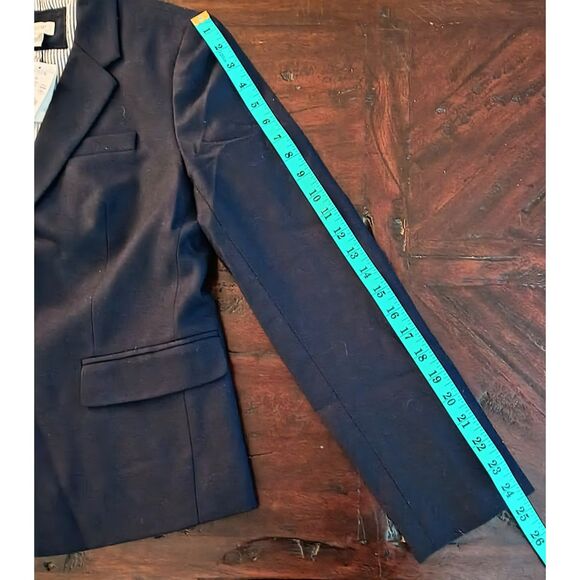 J.Crew Navy Wool Blazer Gold Buttons Lined Women’s - Size 10 - Picture 6 of 12